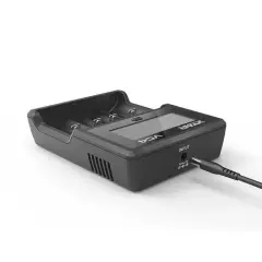 XTAR VC4 LCD Ekranlı 4'lü Li-ion / Ni-MH Pil Şarj Cihazı