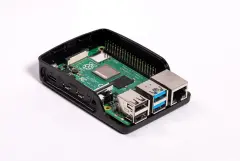 Raspberry Pi 4 Lisanslı Muhafaza Kutusu – Siyah